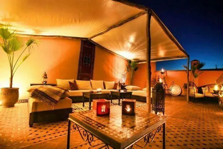 *** Gasthuis Riad Abjaou Marrakesh Marokko
